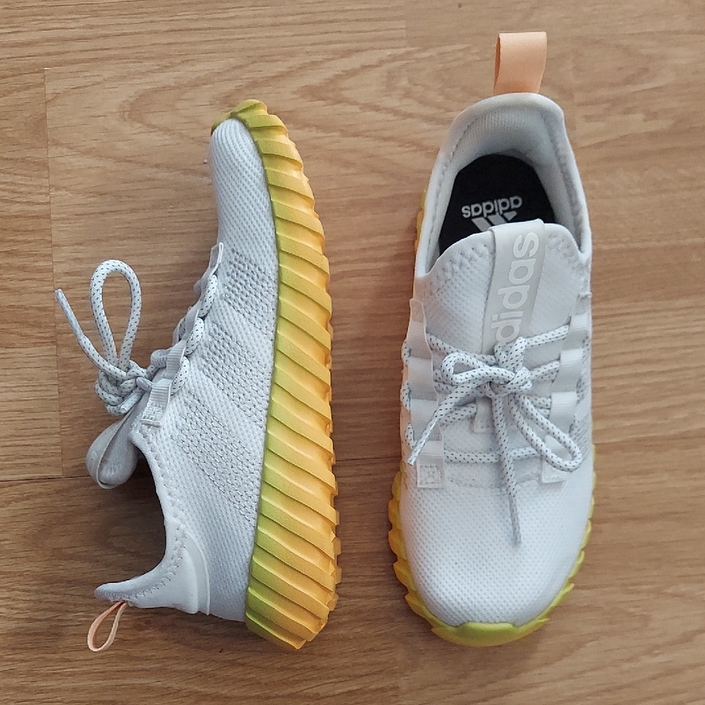 Adidas Kaptir Flow Sneaker